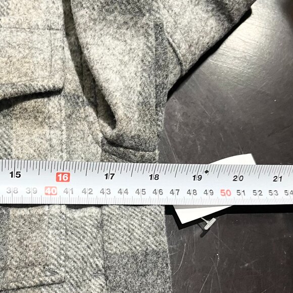 Relaxed Shirt Jacket - Picture 11 of 13